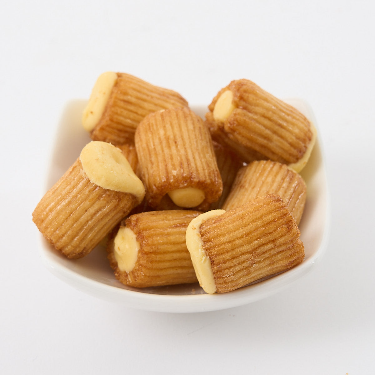 Rice Crackers With Cheese (Foie Gras and Scallop Flavors)