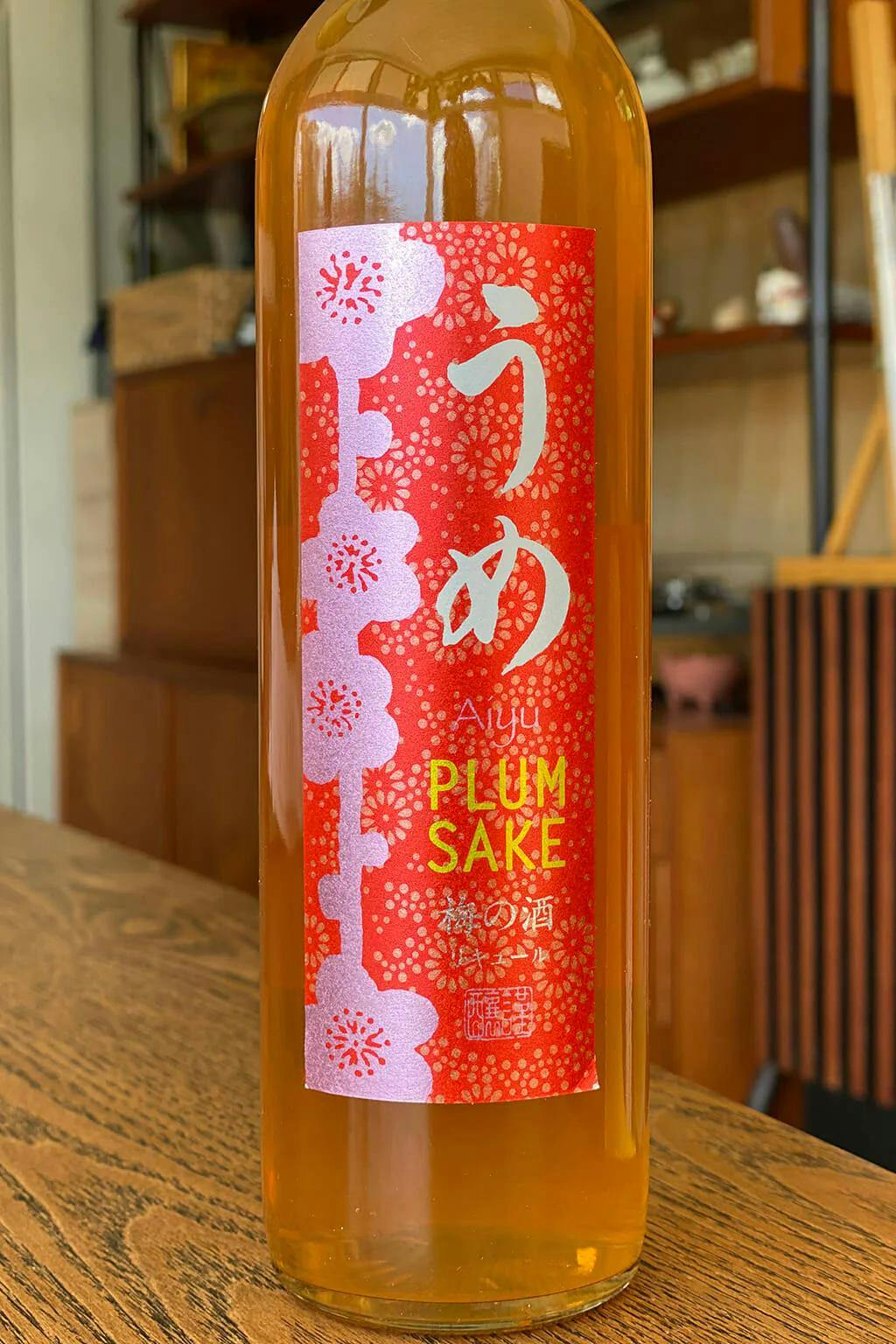 Aiyu plum sake bottle