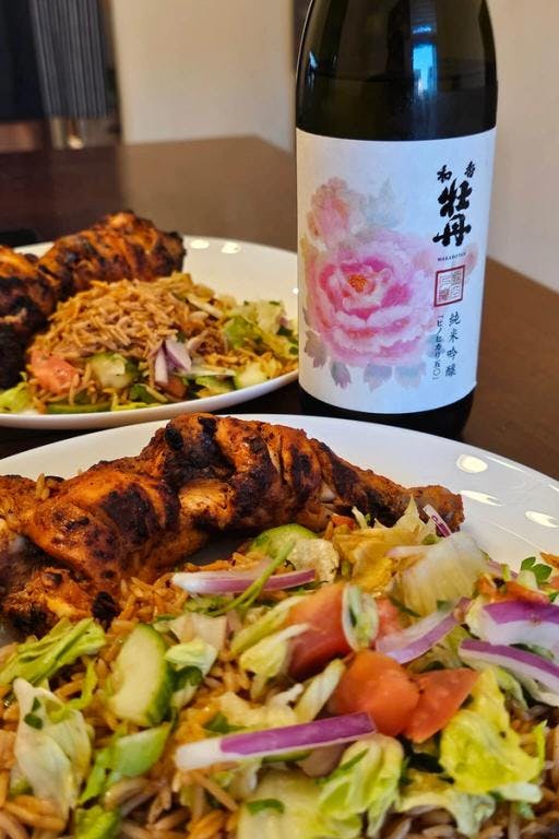 Wakabotan “Hinohikari 50” with chicken tandoori, salad and basmati rice.