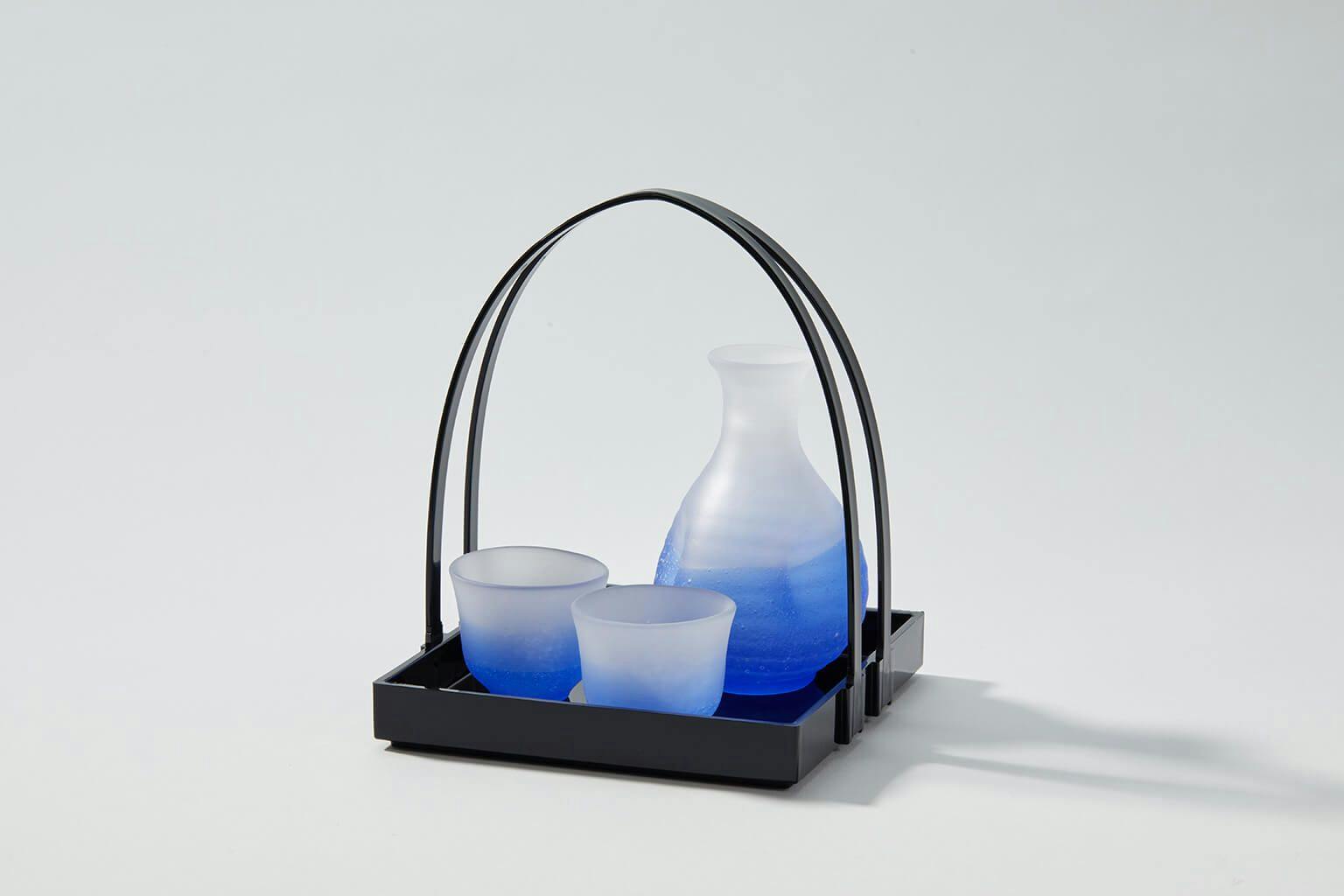 “Fubuki” Sake Set With Handbasket (Blue)