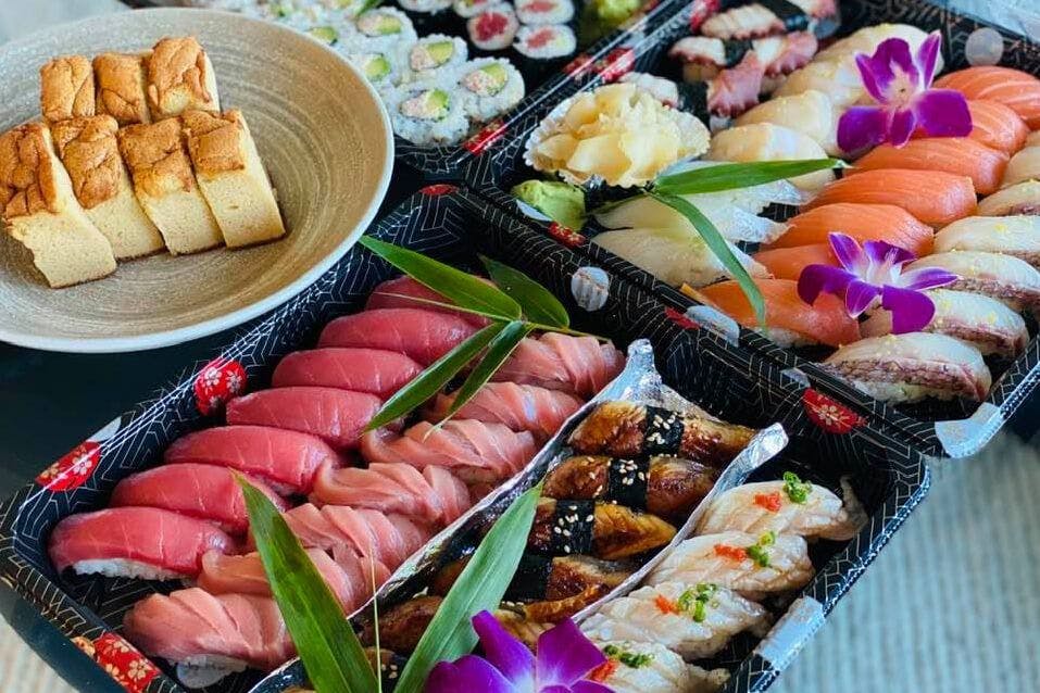 Deluxe Sushi for 7 people