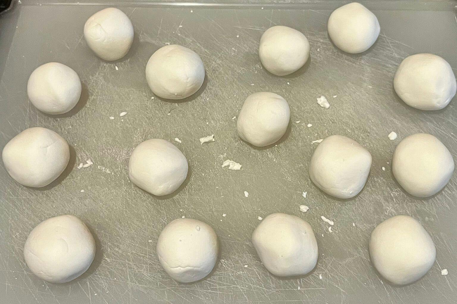 Separate dango dough into 15 roughly equal pieces