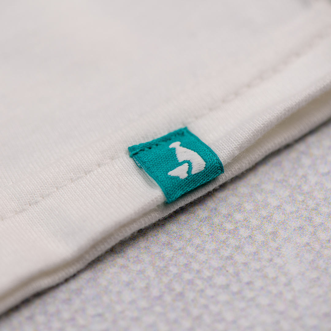 Tippsy “Spread Love” T-Shirt, Tippsy hem tag